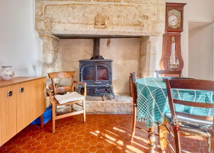 Spacieuse Maison De Sorges