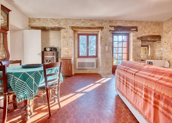 بيت للعطل Spacieuse Maison De *