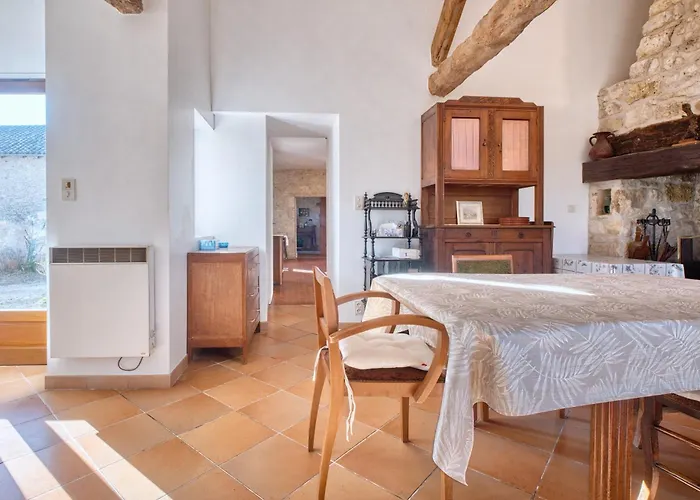 بيت للعطل Spacieuse Maison De