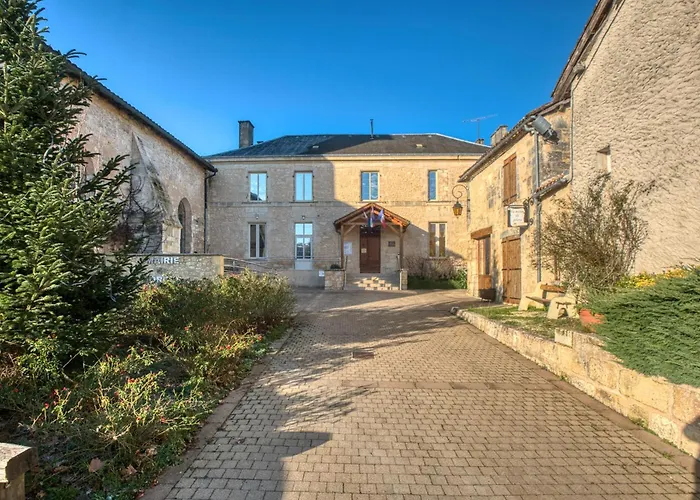 بيت للعطل Spacieuse Maison De Sorges